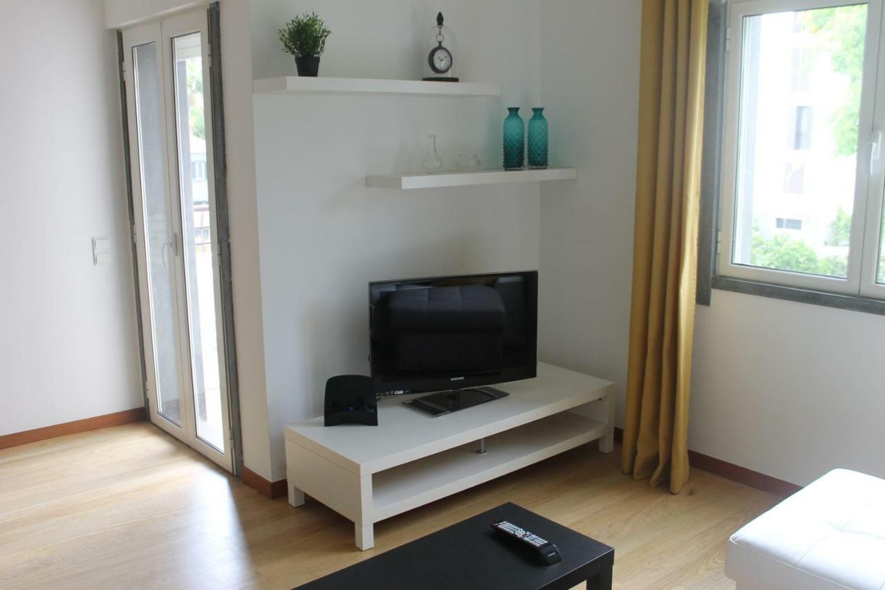 פונשל Jasmineiro - Palms Palace Apartment מראה חיצוני תמונה