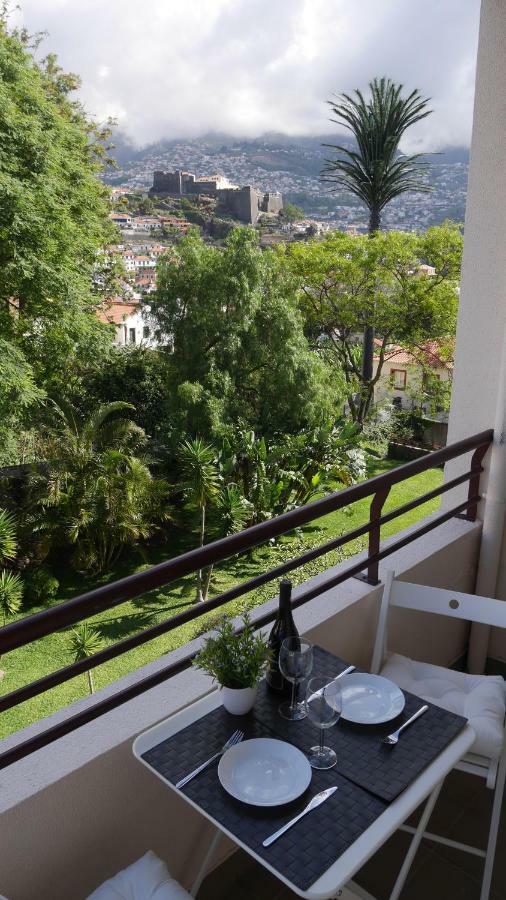 פונשל Jasmineiro - Palms Palace Apartment מראה חיצוני תמונה